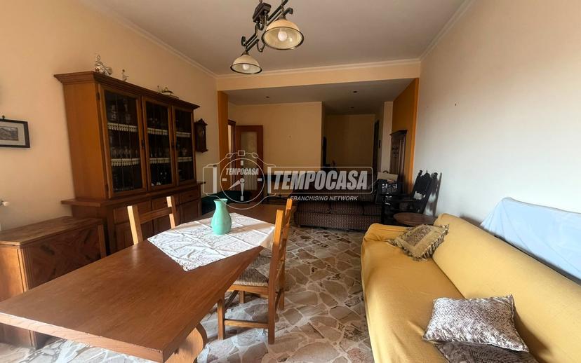 Trilocale in Via del Bosco, Catania