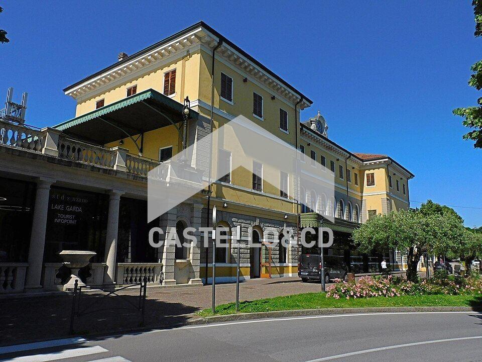 Trilocale in Viale Cavour, Desenzano del Garda
