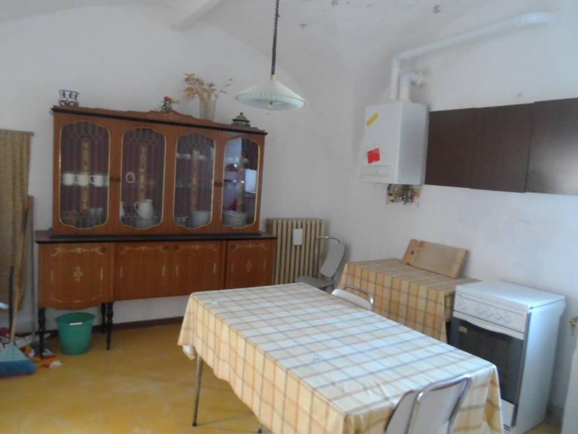 Casa indipendente in Largo Monterone, Ripatransone