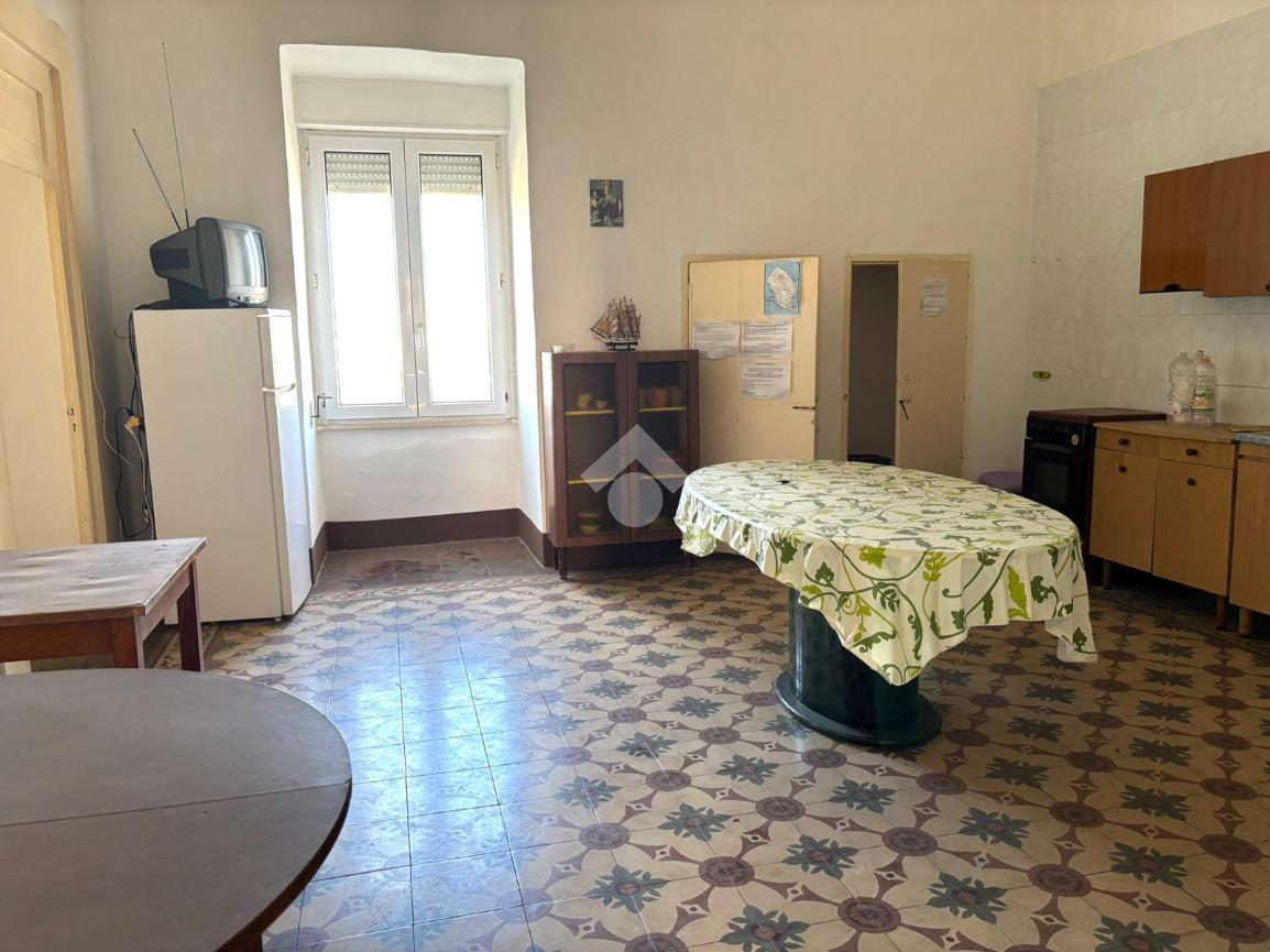 Casa indipendente in Via Roma 36, Alezio