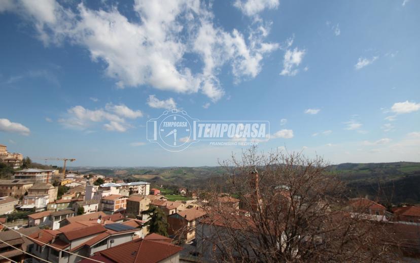 Appartamento in Via Giudice Elenio Alessandrini, Montappone — foto 3 di 5