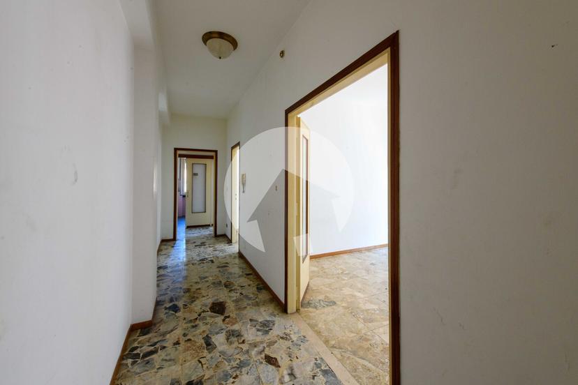 Trilocale in Via Montefiorino 19, Reggio nell'Emilia — foto 2 di 5