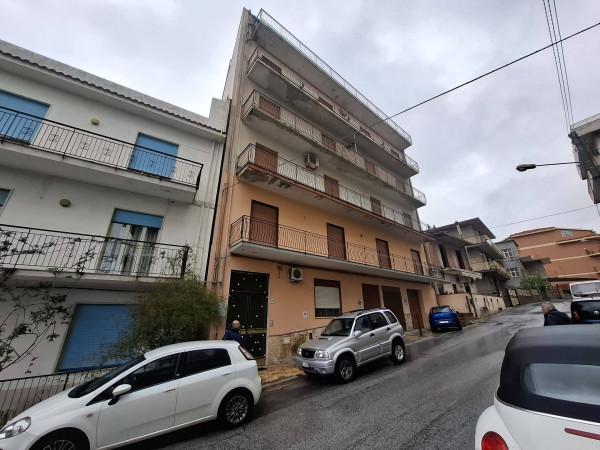 Appartamento in Viale Giacomo Leopardi 75, Barcellona Pozzo di Gotto — foto 2 di 5