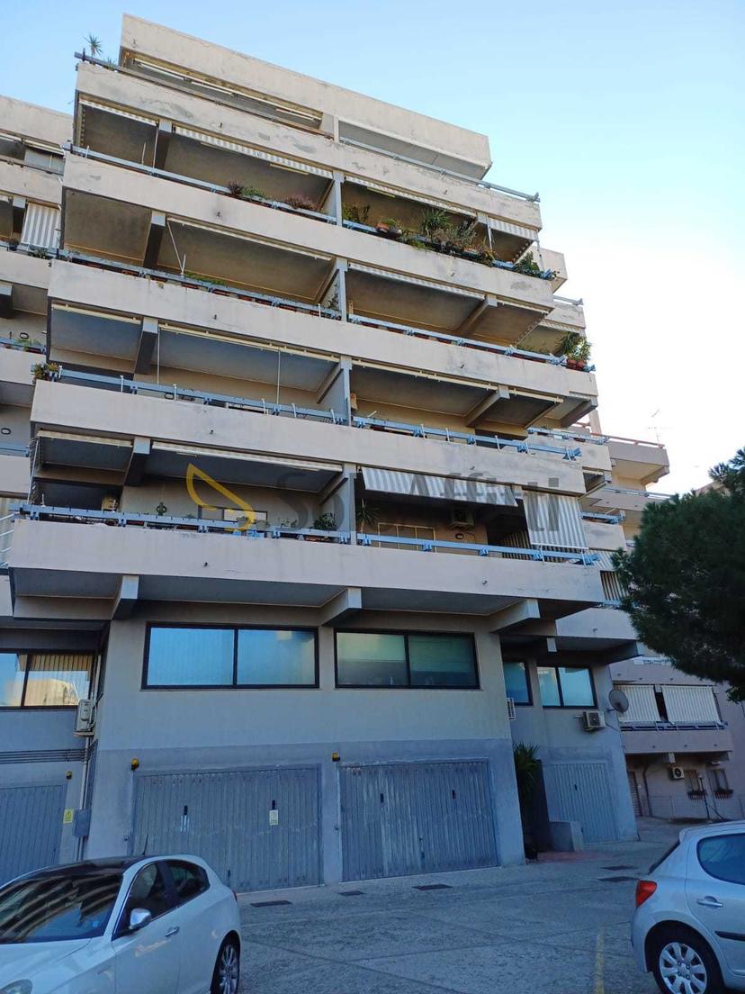 Bilocale in Via Reggio Campi II Tronco 135, Reggio di Calabria — foto 3 di 5