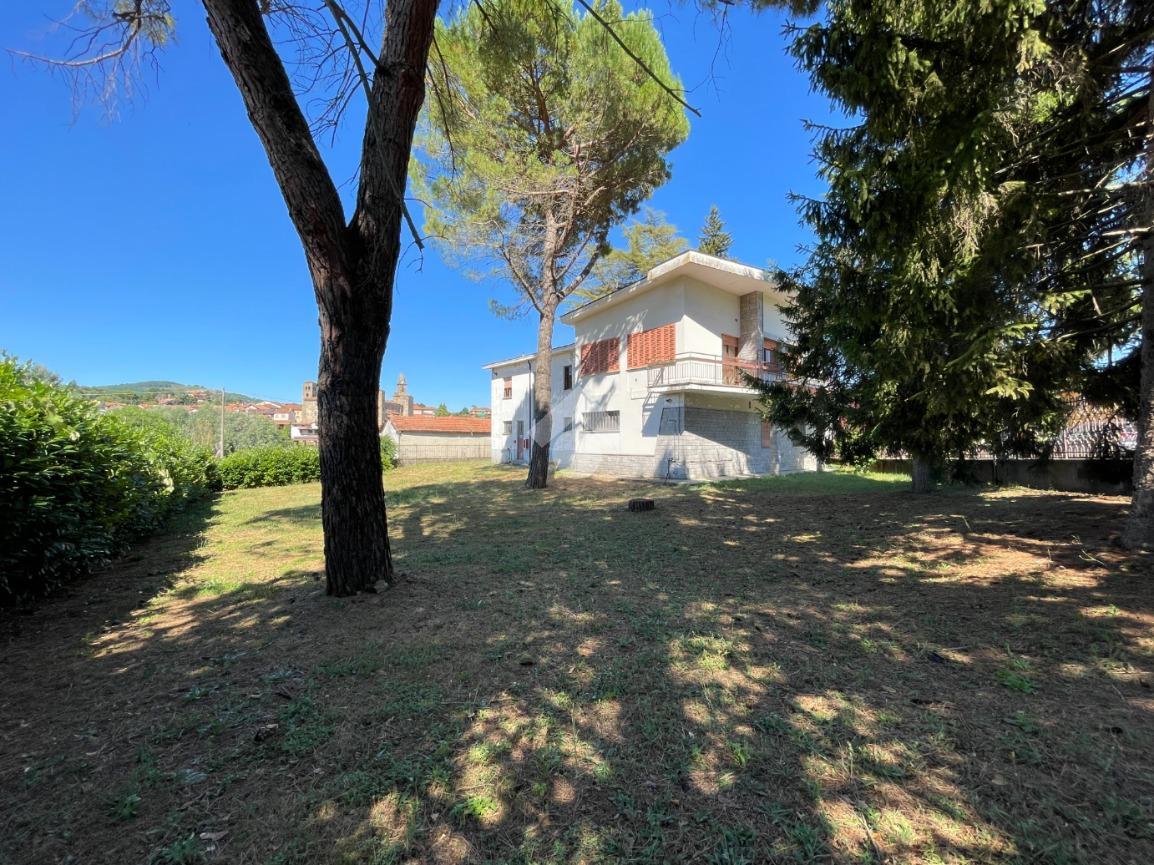 Casa indipendente in Piazza Savona 25, Monastero Bormida
