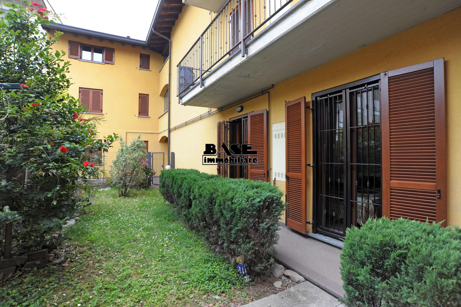 Trilocale in Via Vittorio Veneto, Lomazzo