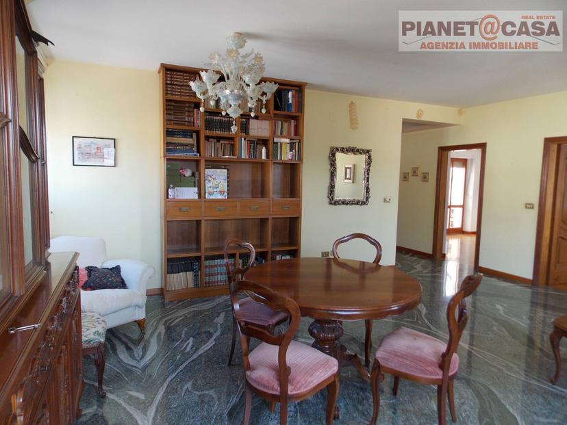 Appartamento in Via Burrone, Colli del Tronto — foto 3 di 5