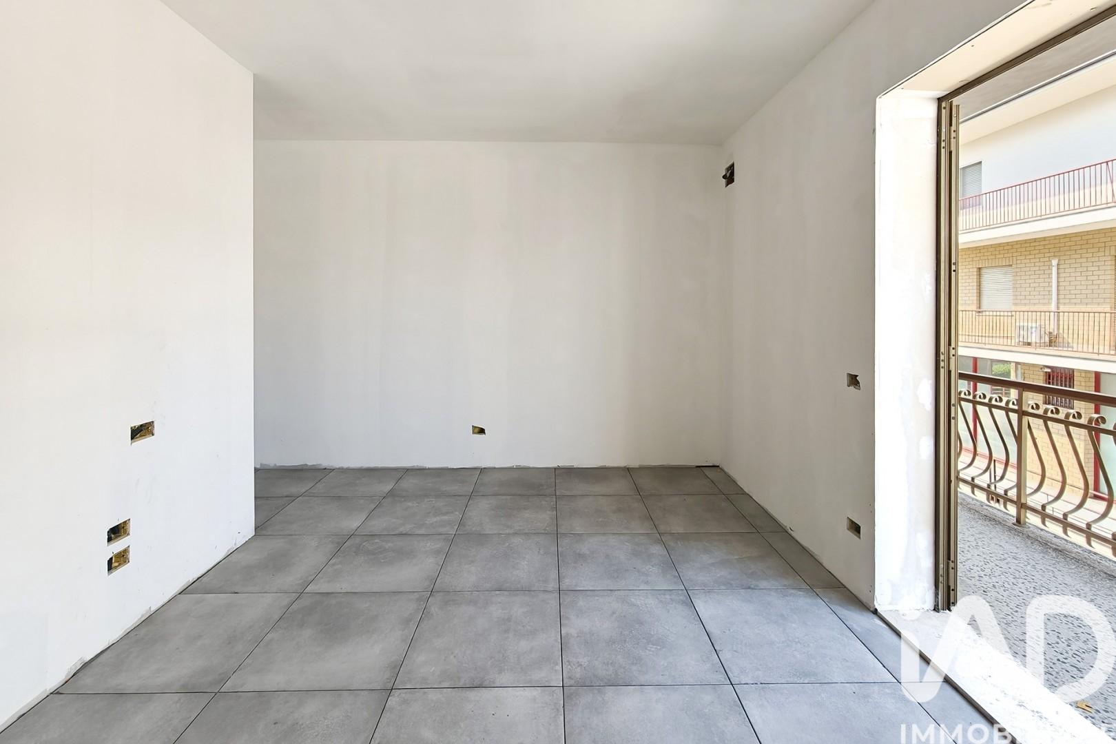 Trilocale in Via Contrada Capparuccia, Ponzano di Fermo