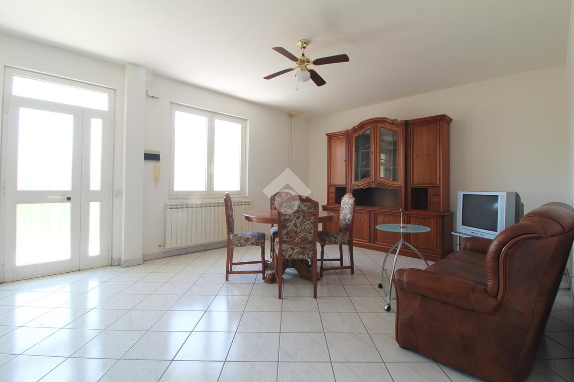 Casa indipendente in Via G. Garibaldi 63, Mosciano Sant'Angelo