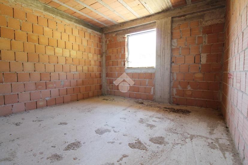 Casa indipendente in Contrada Castrogno, Teramo — foto 4 di 5