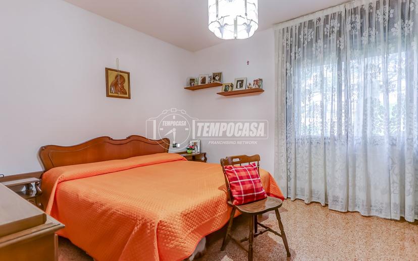 Trilocale in Viale XXV Aprile 22, Somma Lombardo — foto 5 di 5