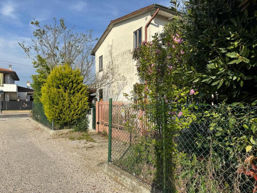Villa in Via Mezzavia 13, Montegrotto Terme — foto 2 di 5