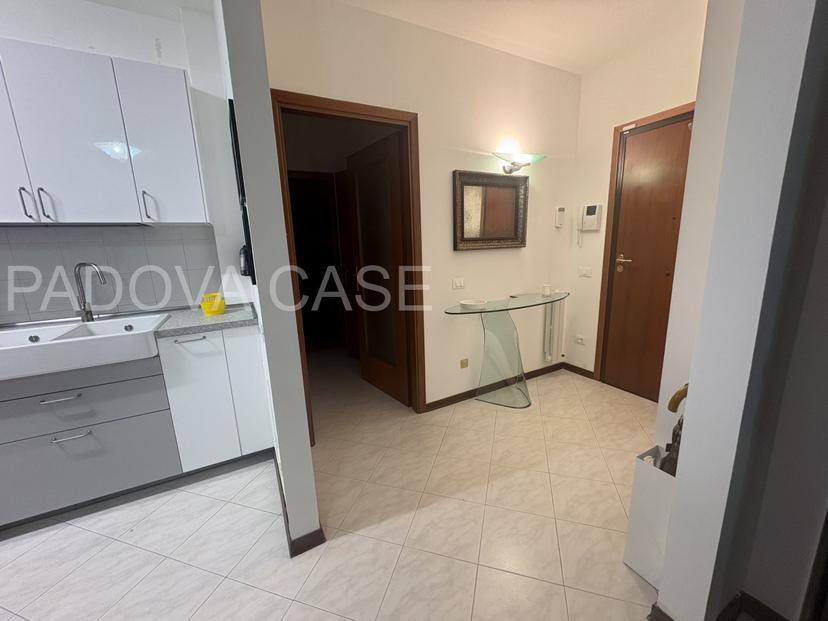 Trilocale in Via Verona 12, Albignasego — foto 3 di 5