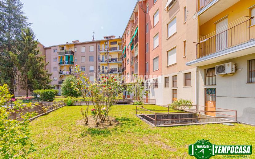 Bilocale in Via Torquato Tasso, Pavia