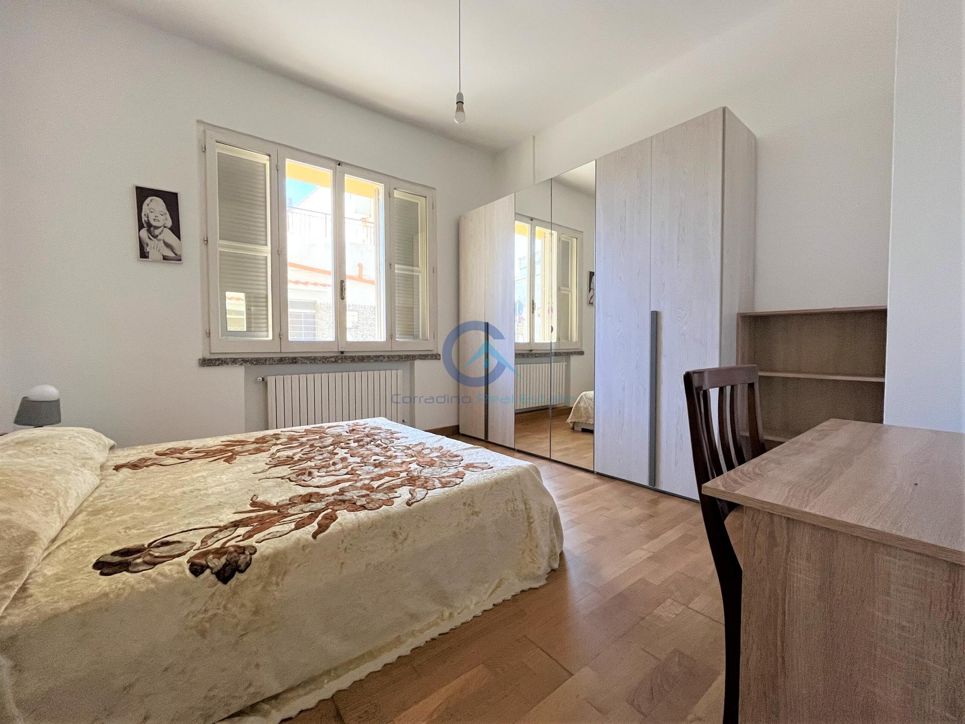 Stanza in appartamento in Via Nicea 15, Catanzaro
