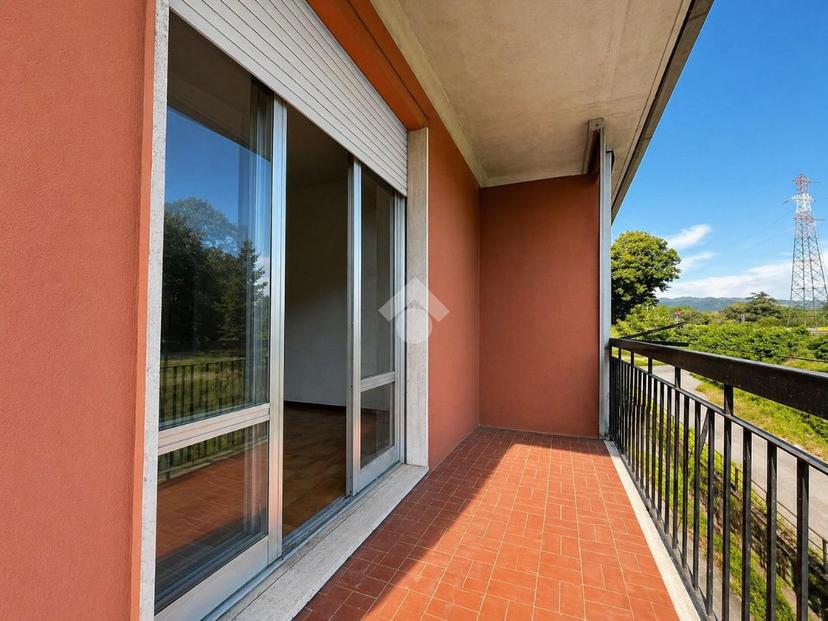 Quadrilocale in V. Prima Trasversale 24, Vezzano Ligure — foto 2 di 5