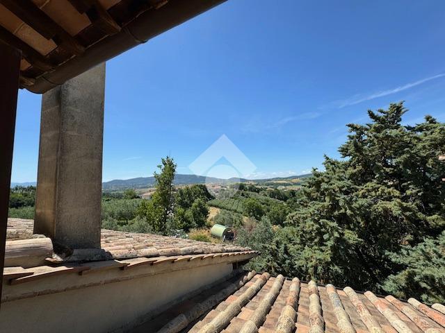 Casa indipendente, Gualdo Cattaneo — foto 2 di 5