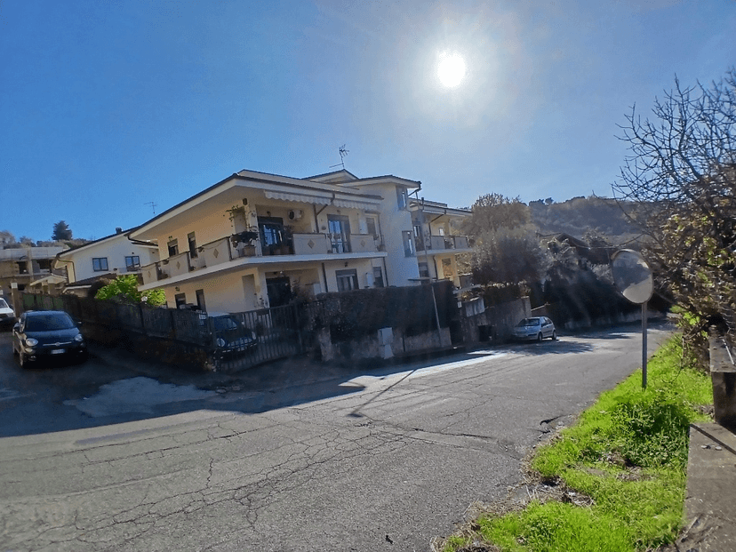 Trilocale in Via E. Berlinguer 15, Zumpano — foto 3 di 5