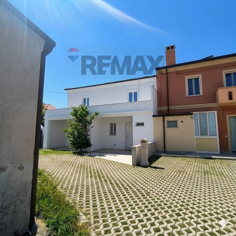 Casa indipendente in Via Perruna 99, Tollo — foto 5 di 5