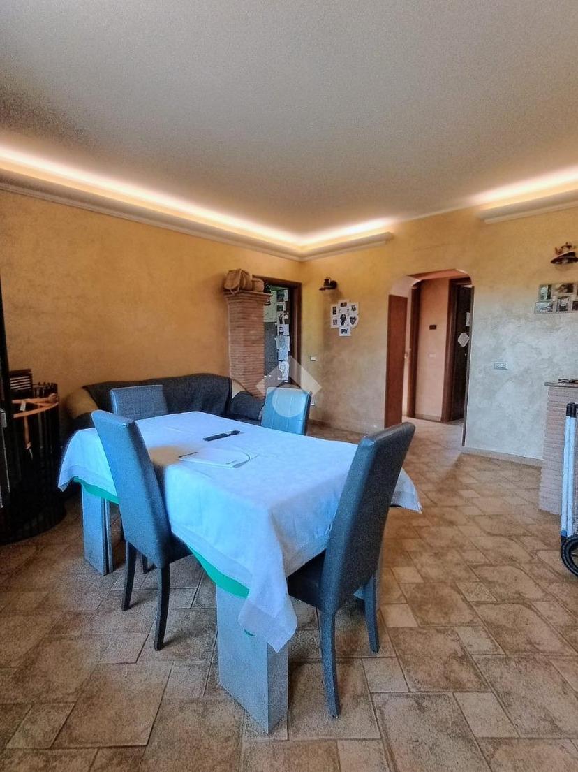 Trilocale in Viale Giovanni XXIII 41, San Vito Romano — foto 3 di 5