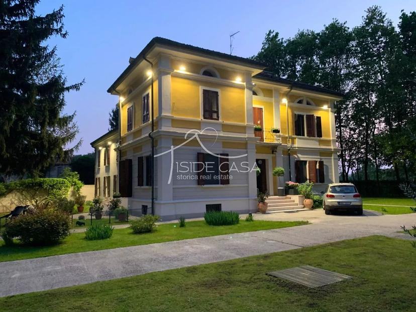 Casa indipendente, Mantova