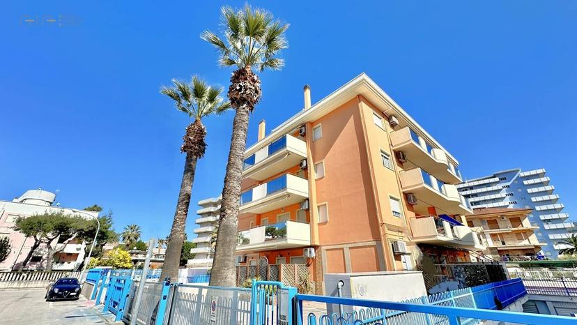 Trilocale in Via Cherubini 9, San Benedetto del Tronto — foto 3 di 5