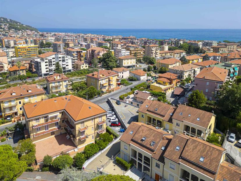 Bilocale in Via del Poggio, Andora