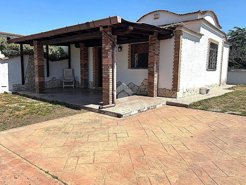 Villa in Via Mare della Serenità 32, Ardea