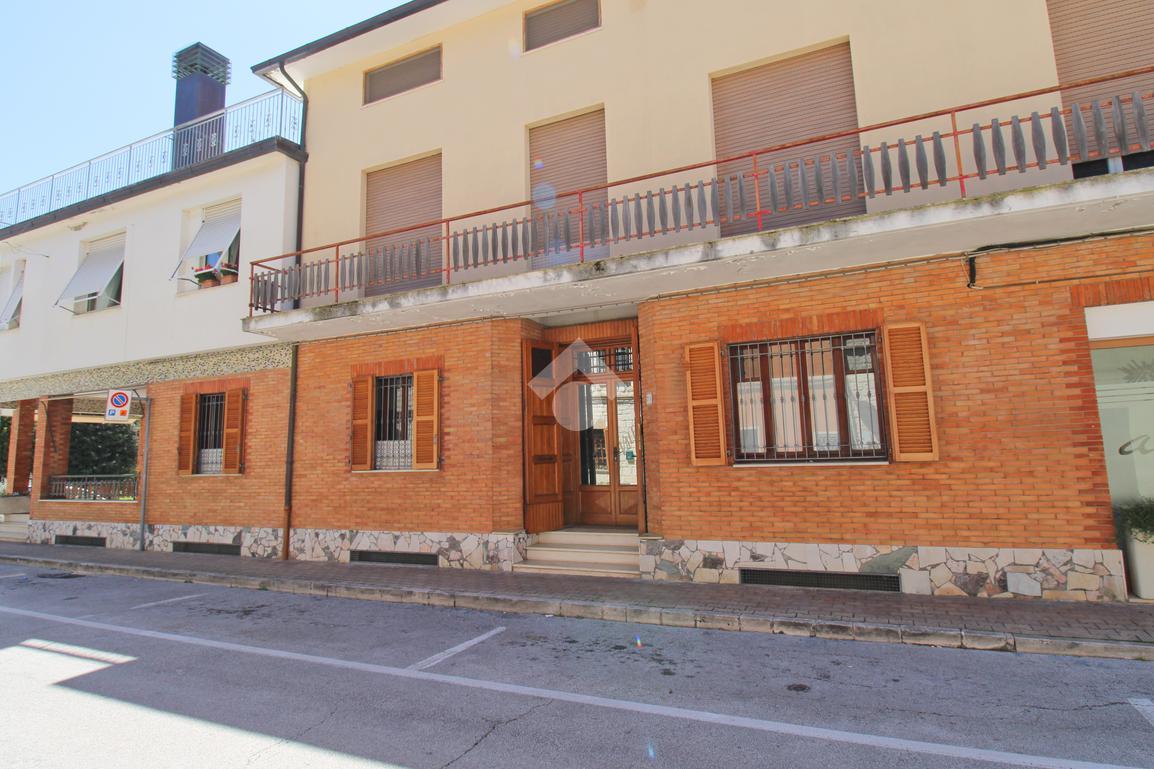 Casa indipendente in Via a. Giulietti 69, Sirolo