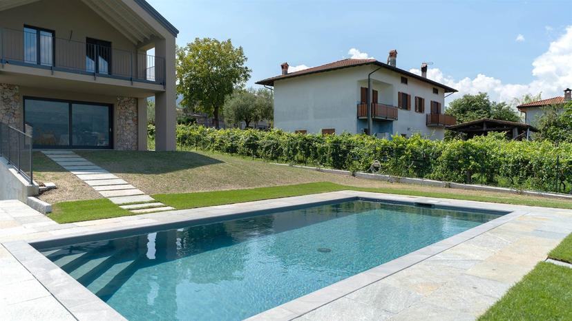 Villa in Via Palerma, Colico — foto 3 di 5