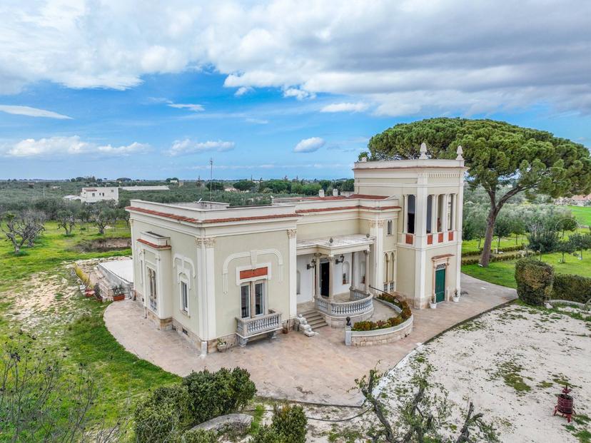 Villa in Via Castel del Monte Snc, Corato — foto 2 di 5
