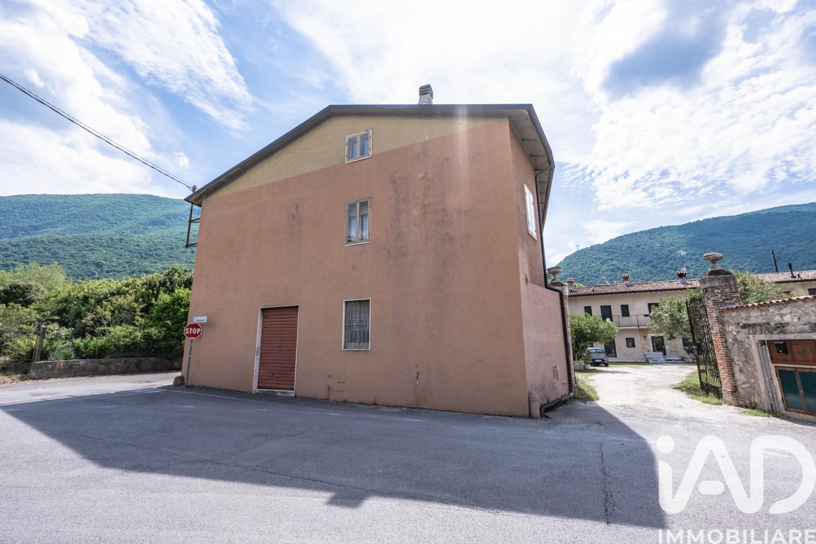Casa indipendente in Via Carbonini, Nave