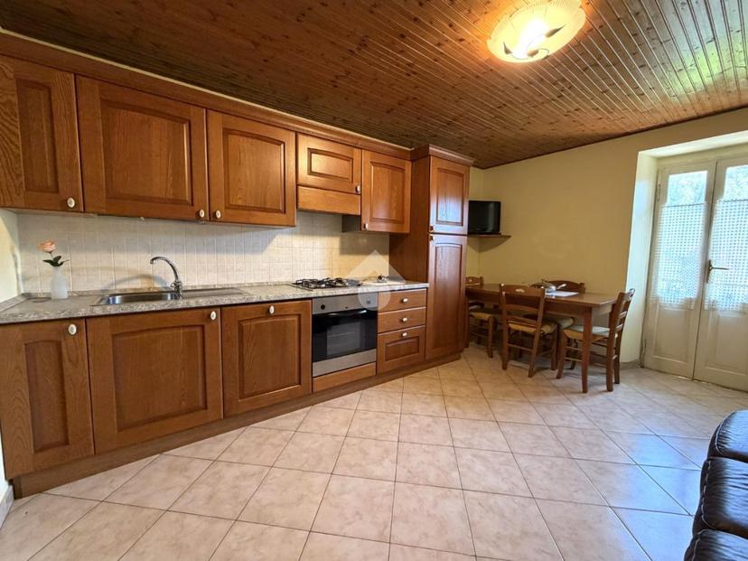 Villa a schiera in Via Fondo 17, Aviatico — foto 2 di 5