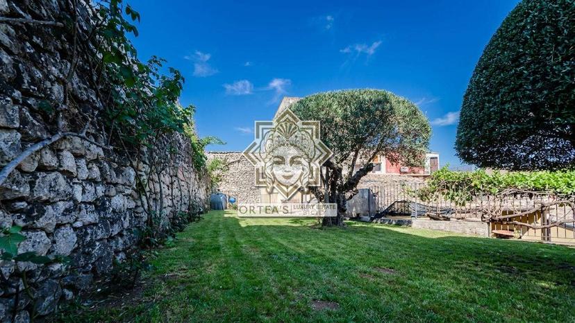 Casa indipendente, Palazzolo Acreide