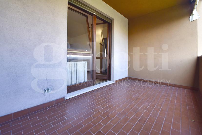 Trilocale in Via Maroncelli 10, Monza