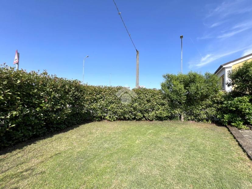 Villa in Via Marino Parenti 70, Asola — foto 4 di 5