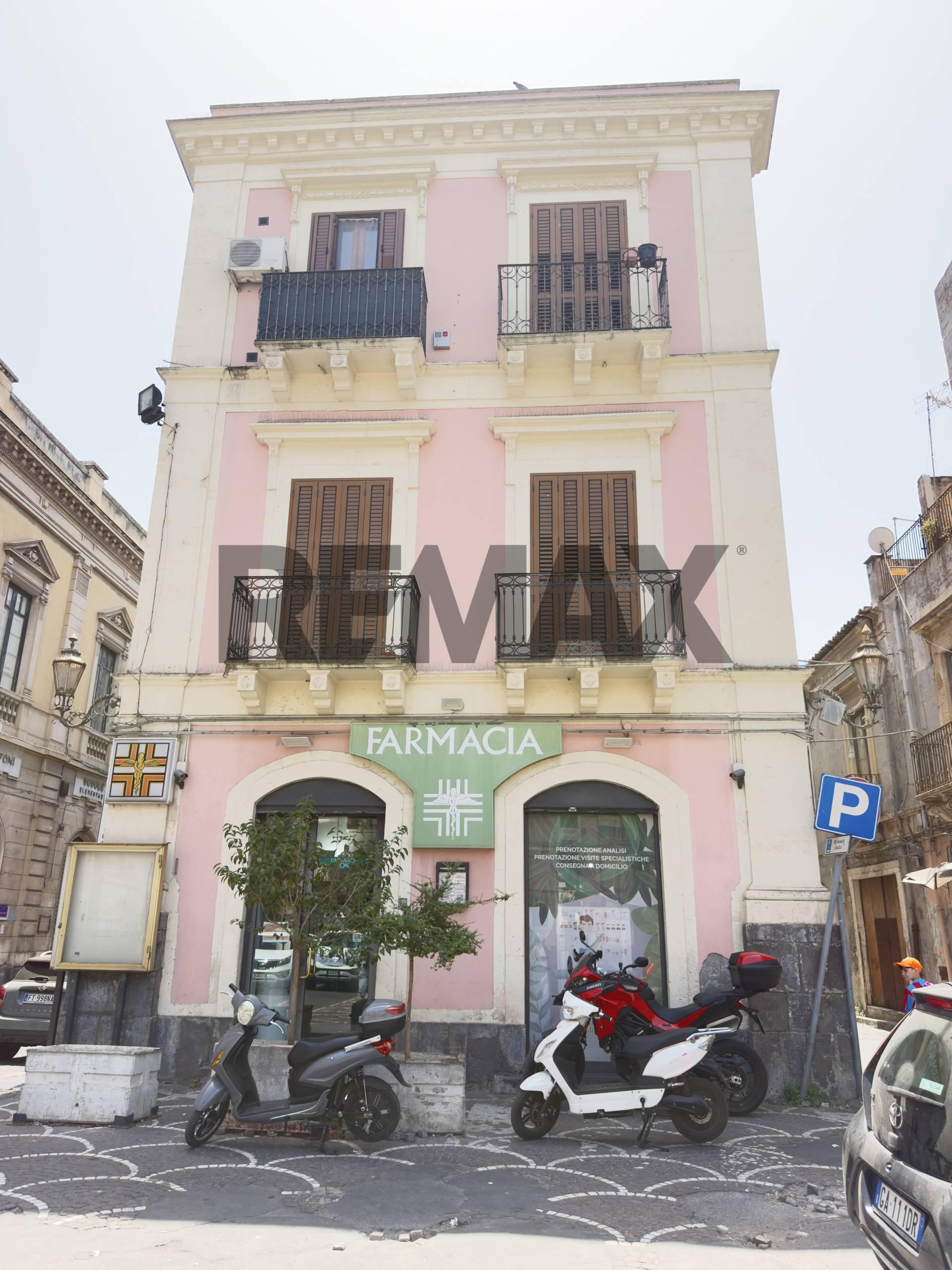 Casa indipendente in Via Santa Margherita 5, Paternò