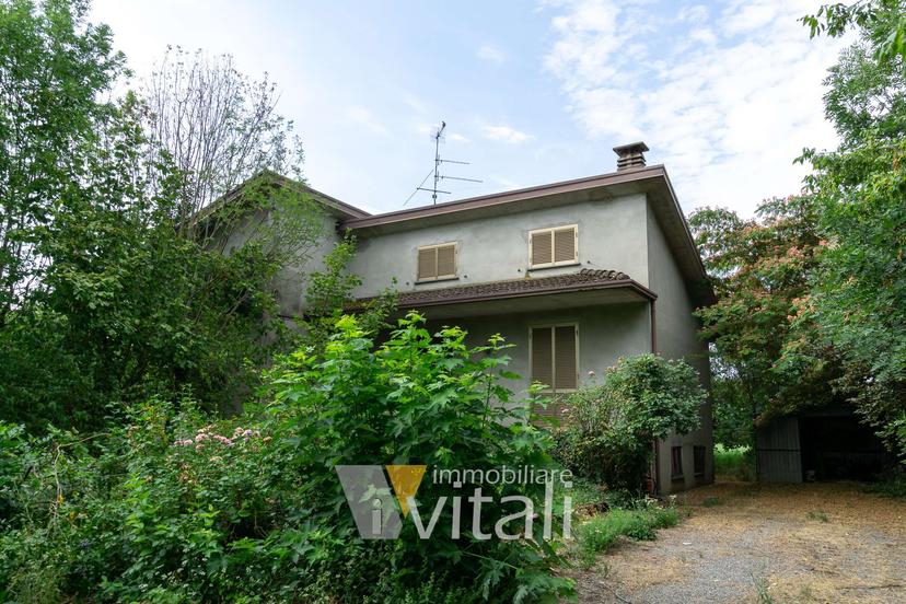 Casa indipendente in Via Zappellazzo, Carpaneto Piacentino