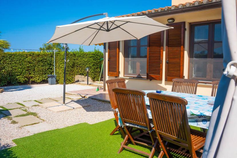 Villa a schiera in Via Pasubio, Cecina — foto 2 di 5