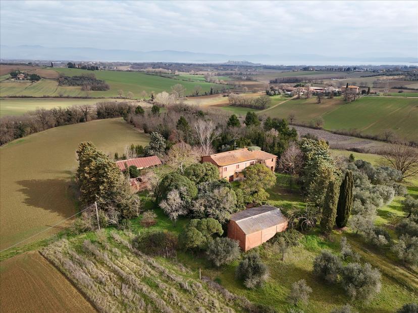 Casale in Via S. Biagio 14, Castiglione del Lago — foto 2 di 5