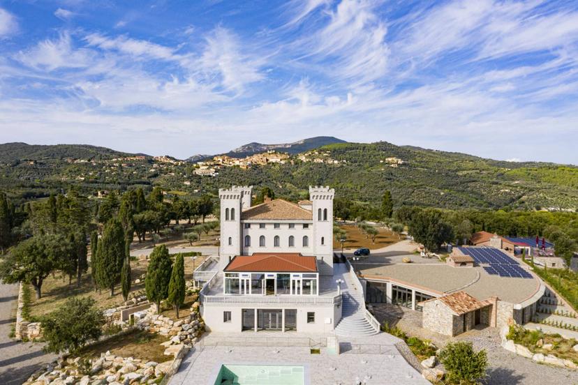 Castello in Via di San Vincenzo, Campiglia Marittima — foto 4 di 5