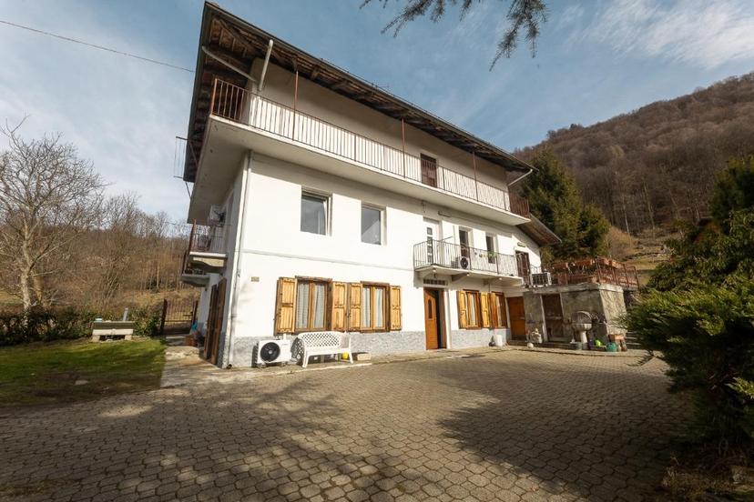 Casa indipendente in Fraz. Procaria 44, Ceres — foto 4 di 5