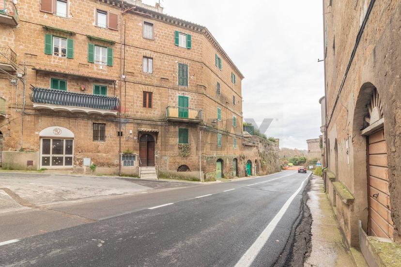 Trilocale in Via Margherita 1, Vejano