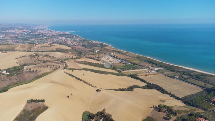 Rustico in Contrada Borsacchio, Roseto degli Abruzzi — foto 5 di 5
