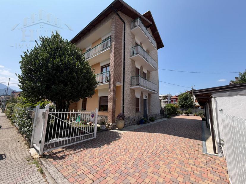 Trilocale in Via Edelweiss, Borgo San Dalmazzo — foto 4 di 5