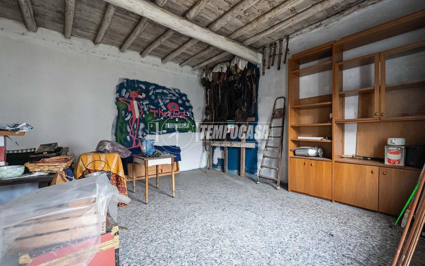 Trilocale in Via Aldo Moro, Molteno — foto 2 di 5
