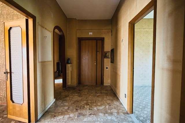 Appartamento in Via Cosenza 12, Frosinone