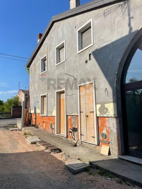 Bilocale in Via Marconi 100, Minerbe — foto 4 di 5