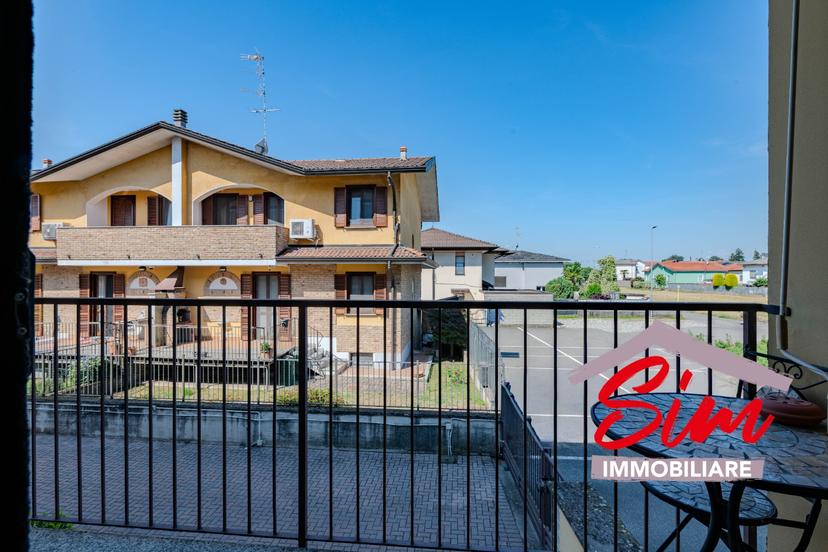 Villa in Romentino - Via Gorizia, Romentino — foto 2 di 5