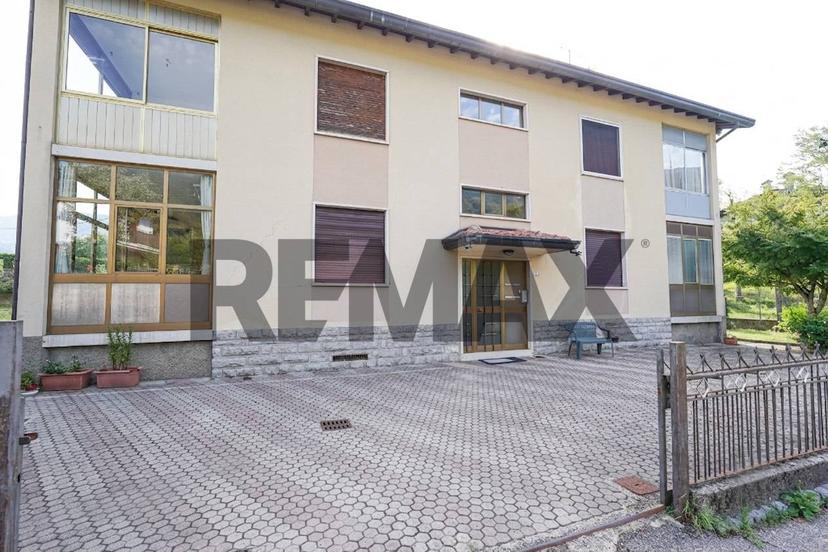 Trilocale in Kennedy 11, Sant'Omobono Terme — foto 2 di 5